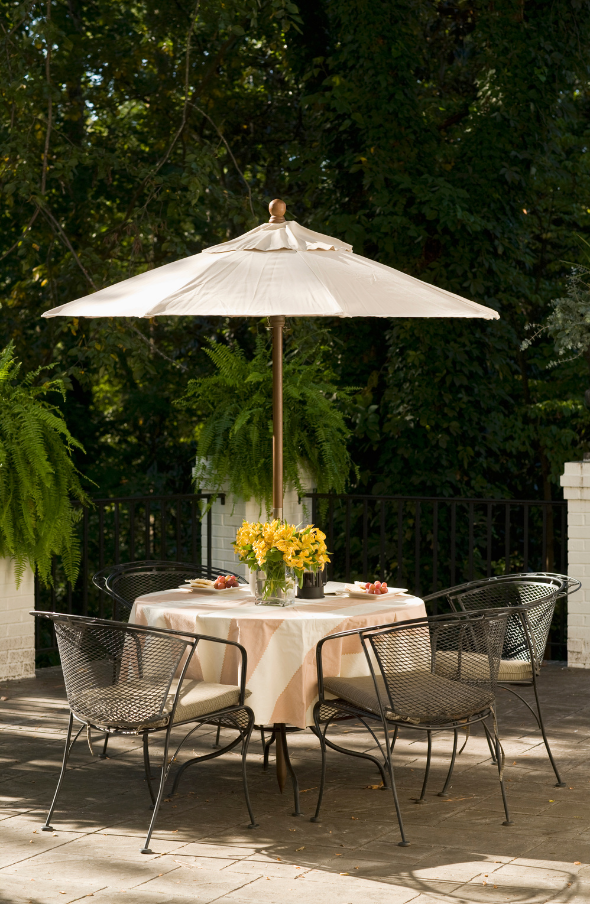 patio table umbrella