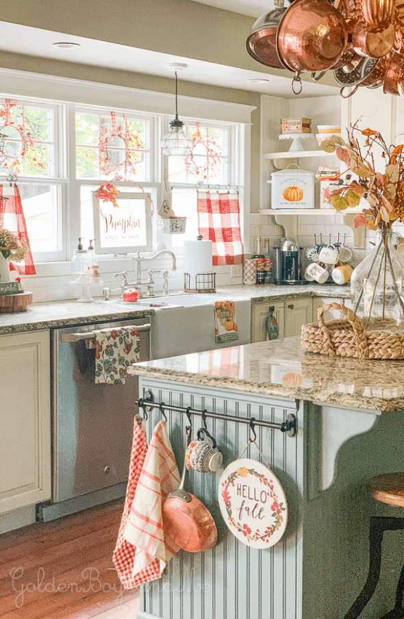 14 Best Fall Kitchen Decor Ideas You Will Fall In Love With - I Luve It