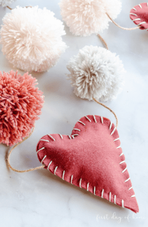 29 Awesome Easy DIY Valentine's Day Crafts For Adults - I Luve It