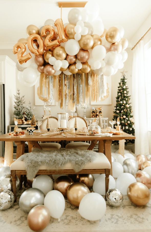 27 Amazing DIY New Year's Eve Party Ideas You Will Love - I Luve It