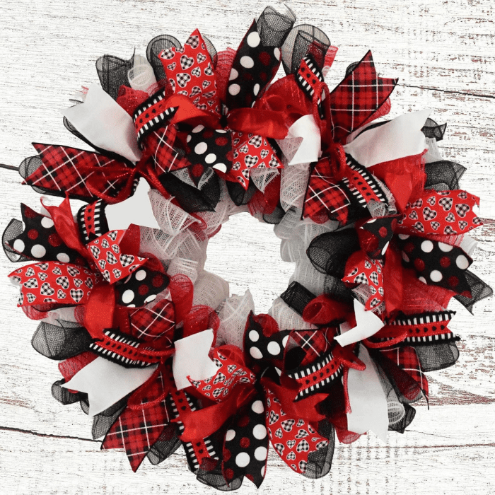 valentines day wreath