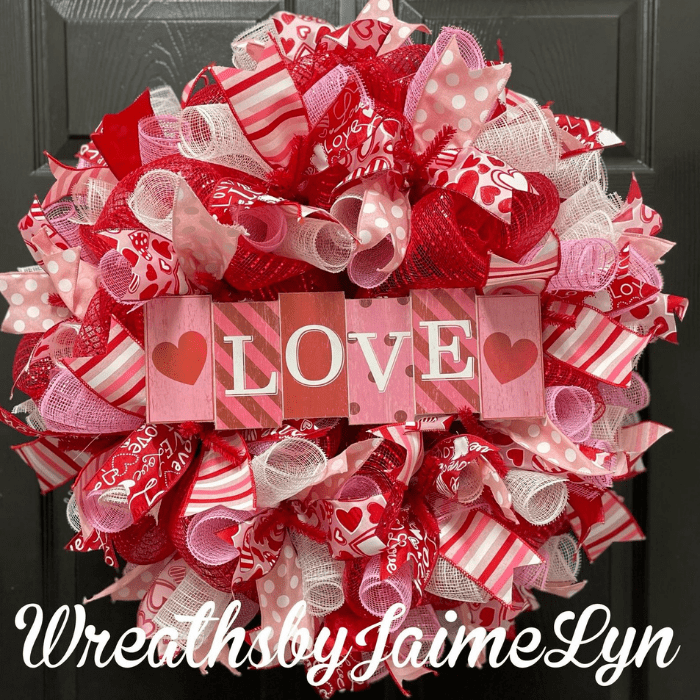 valentines day wreath