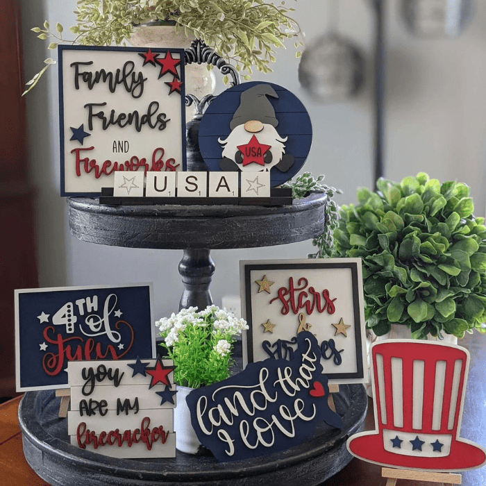 4th of July tiered tray decor