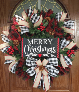 50 Beautiful Christmas Wreaths For Your Front Door - I Luve It