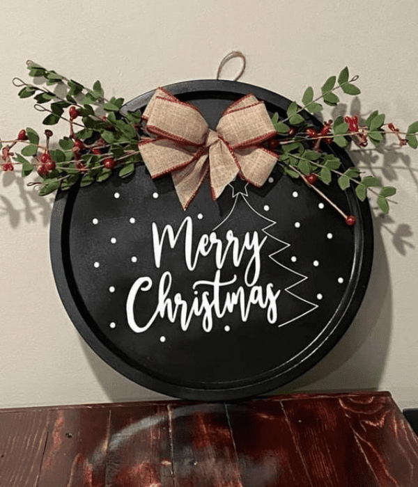 https://iluveit.com/wp-content/uploads/2022/09/dollar-tree-pizza-pan-christmas-decorations-16.png