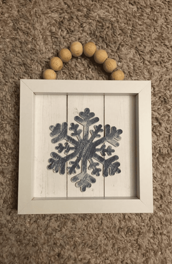 18 Dollar Tree Wood Plaque DIY Christmas Crafts - I Luve It