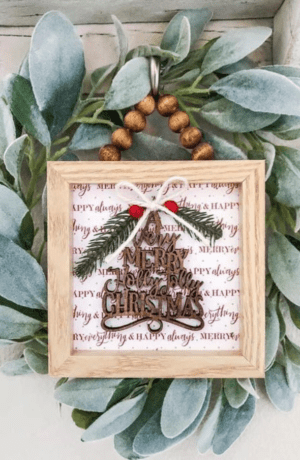 18 Dollar Tree Wood Plaque DIY Christmas Crafts - I Luve It