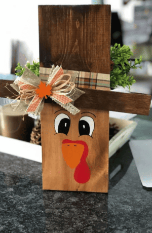 32 Adorable DIY Fall Wood Crafts - I Luve It