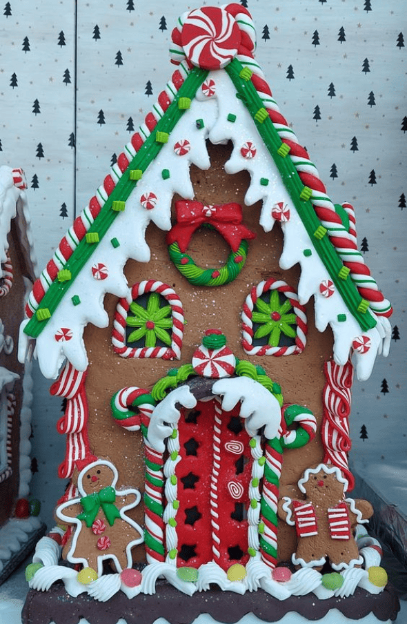 diy gingerbread house