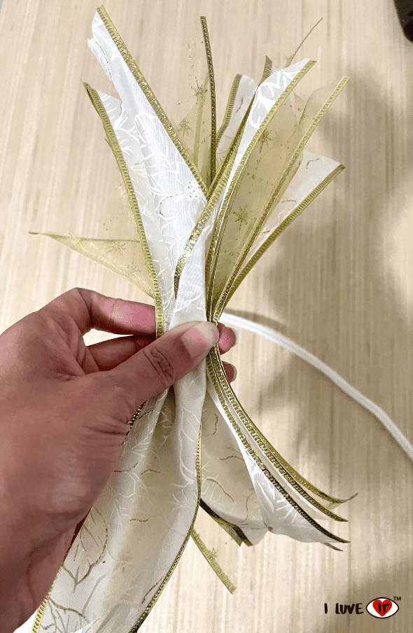 white and gold christmas ribbon
