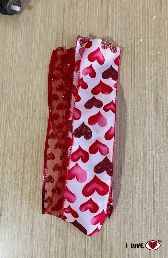 cut valentine ribbon