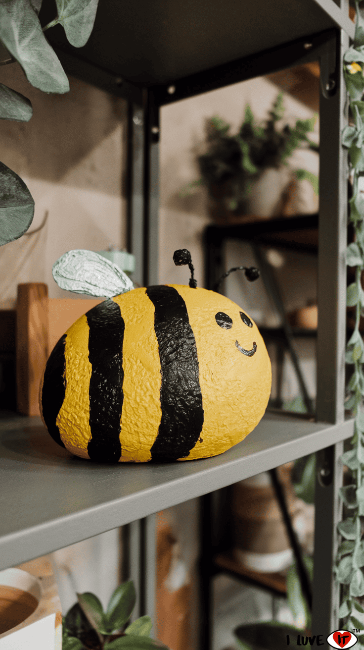 diy bee rock art